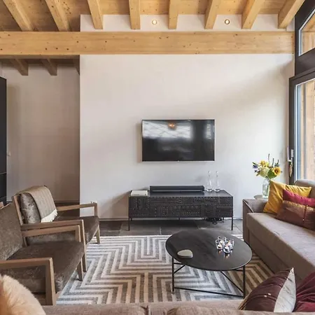 Bernard Und Hans Penthouse 10z Design アパート